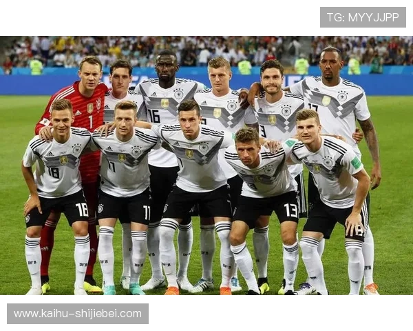 世界杯巴西与德国7比1比赛的赛后反应、球迷评论及比赛影响力深度分析 世界杯巴西与德国7比1比赛的赛后反应、球迷评论及比赛影响力深度分析